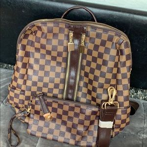 Unbranded Checker pattern purse/backpack